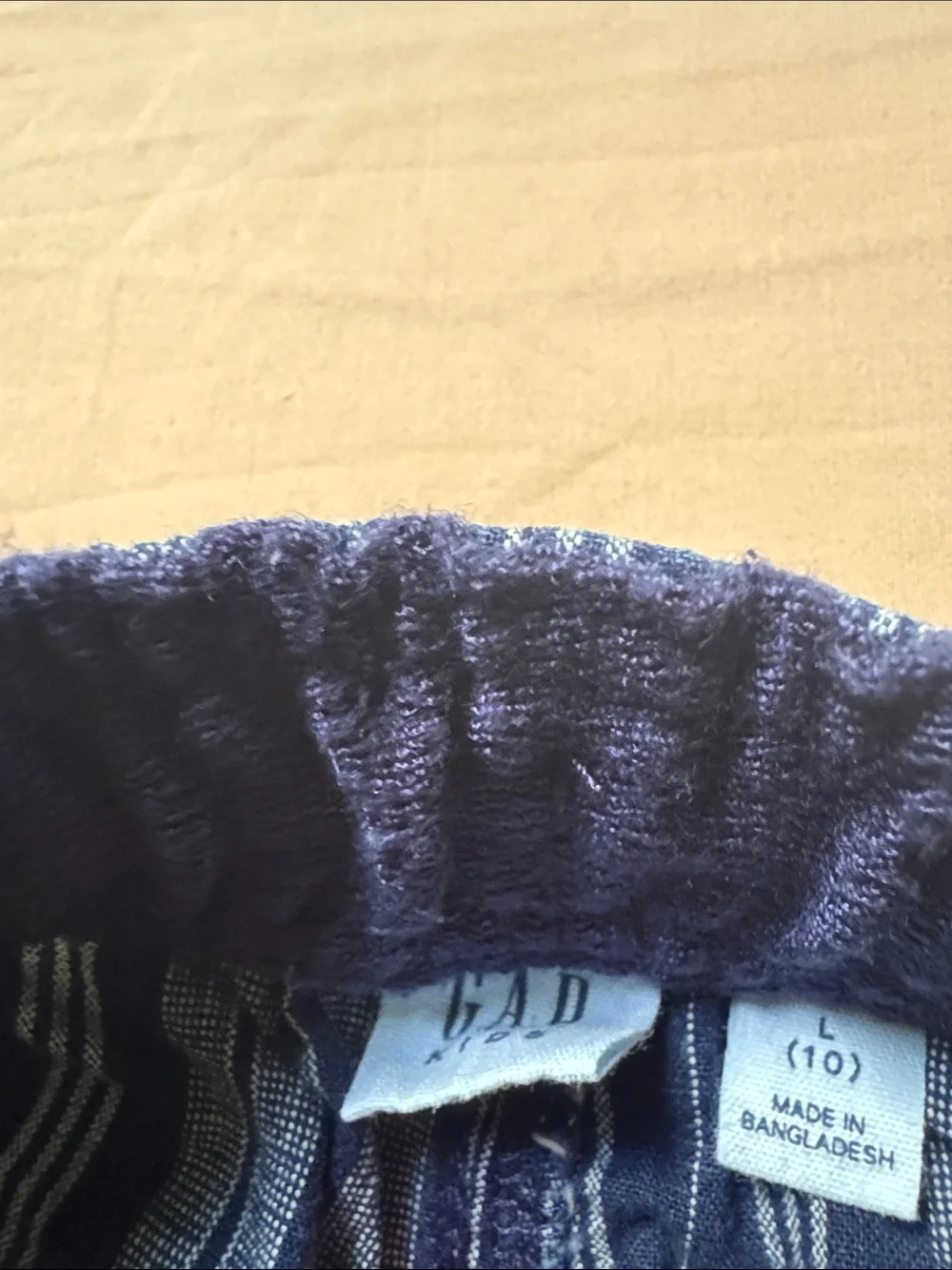 GAP lightweight shorts